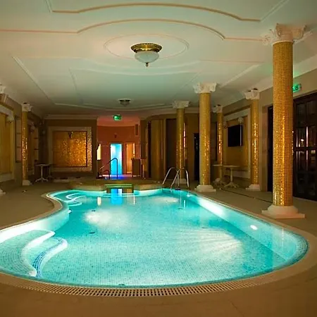 Forgach Kastely Hotel 3*