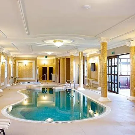 Hotel Forgach Kastely