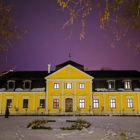 Forgách Kastély Mándok