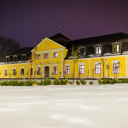 Forgách Kastély Mándok