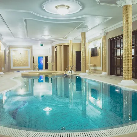 Hotel Forgách Kastély