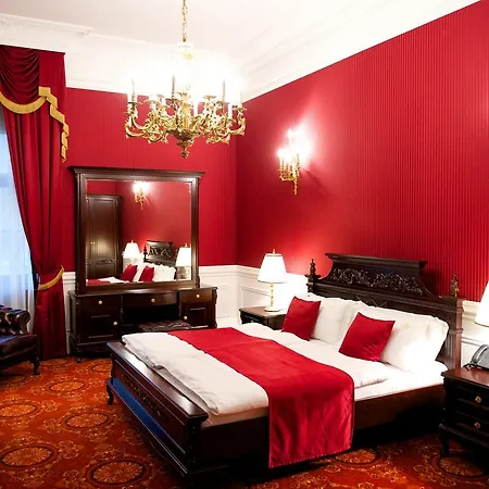 Hotel Forgách Kastély