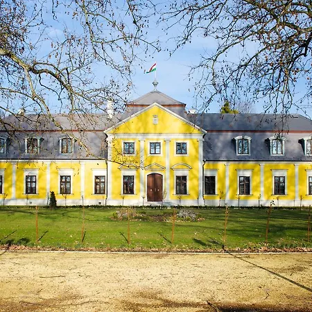 Forgách Kastély Hotel