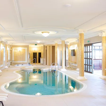 Forgách Kastély Hotel